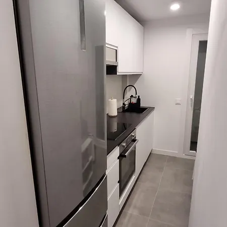 Nines Moderno Y Centrico, En Zona Tranquila Cerca De La Playa Διαμέρισμα *