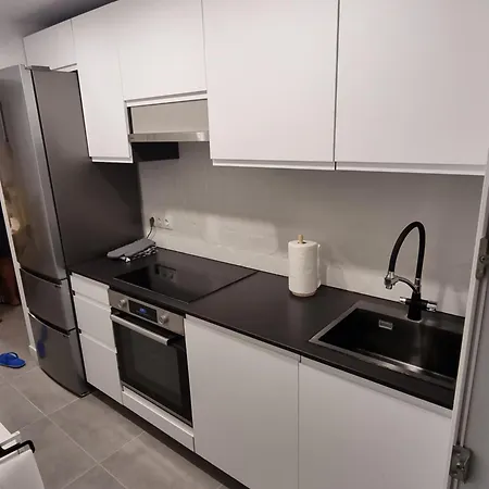 Nines Moderno Y Céntrico, En Zona Tranquila Cerca De La Playa Appartement *